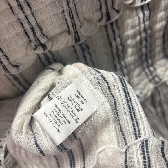 ATM Anthony Thomas Melillo Off-Shoulder Striped Smocked Top M - Picture 5 of 8